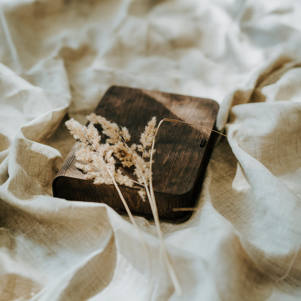 Wooden Photo & USB Drive Box | Sets of 5 pcs