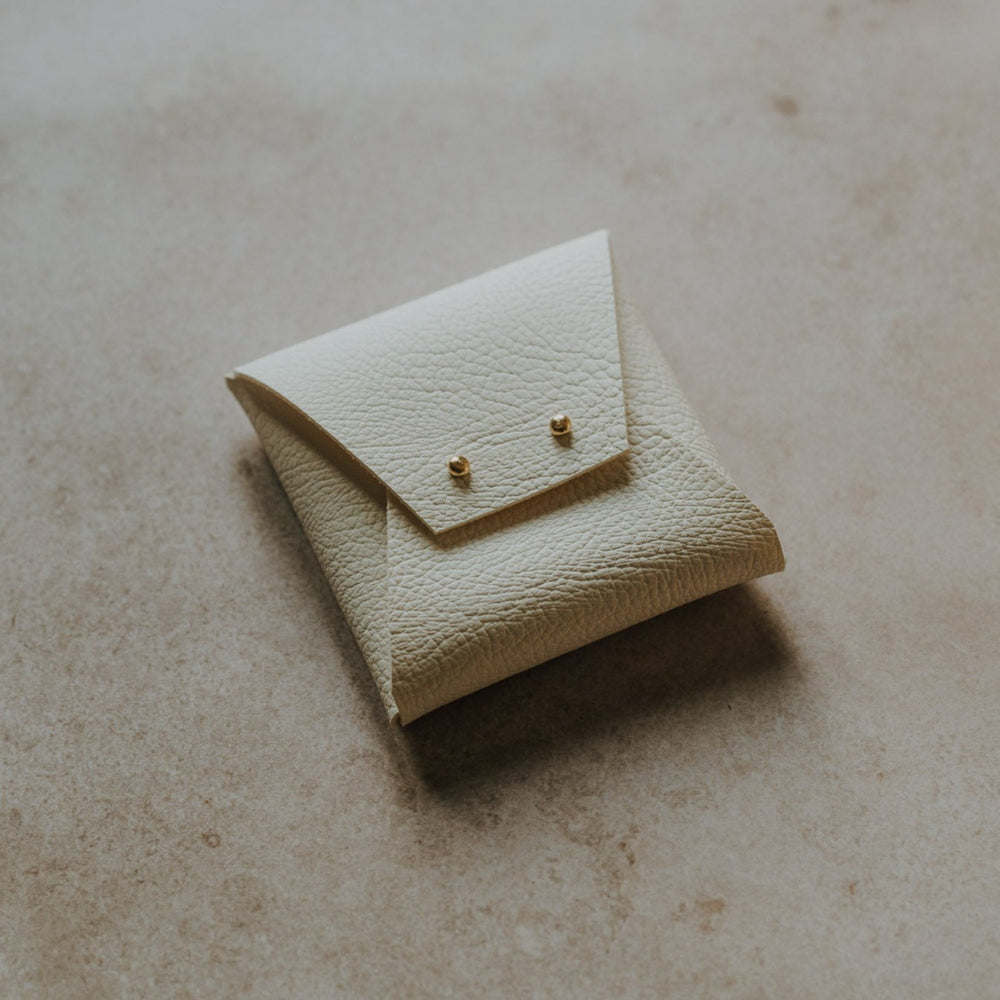 Textured Vegan Leather pouch for Polaroids | White