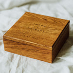 Square Oak Box for 4x6 prints with divider | Color - Tawny Brown