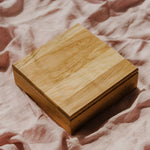 Square Oak Box For 5X7 Prints With Divider | Color - Natural