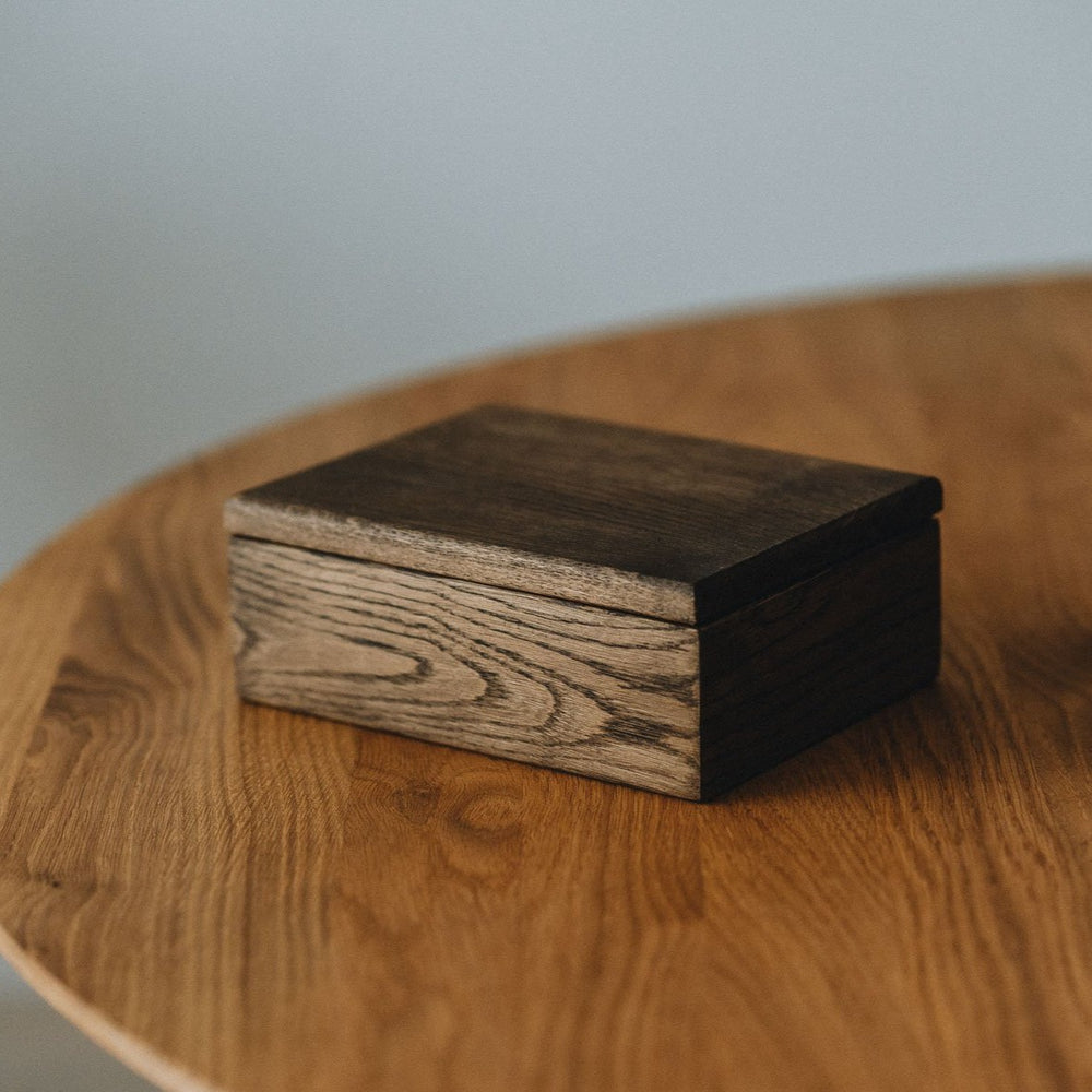 Rectangular Oak Box for 4x6 prints | Color - Smoked Oak