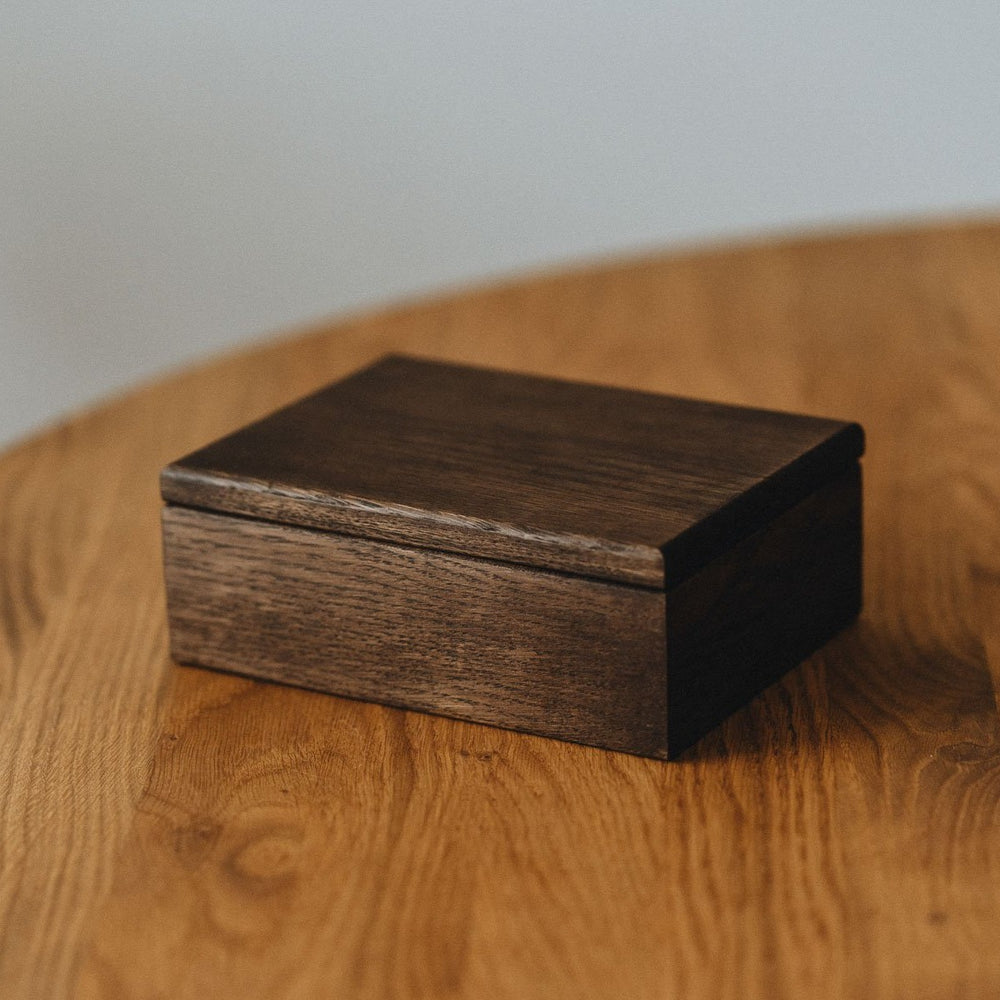 Rectangular Oak Box for 4x6 prints | Color - Dark Brown
