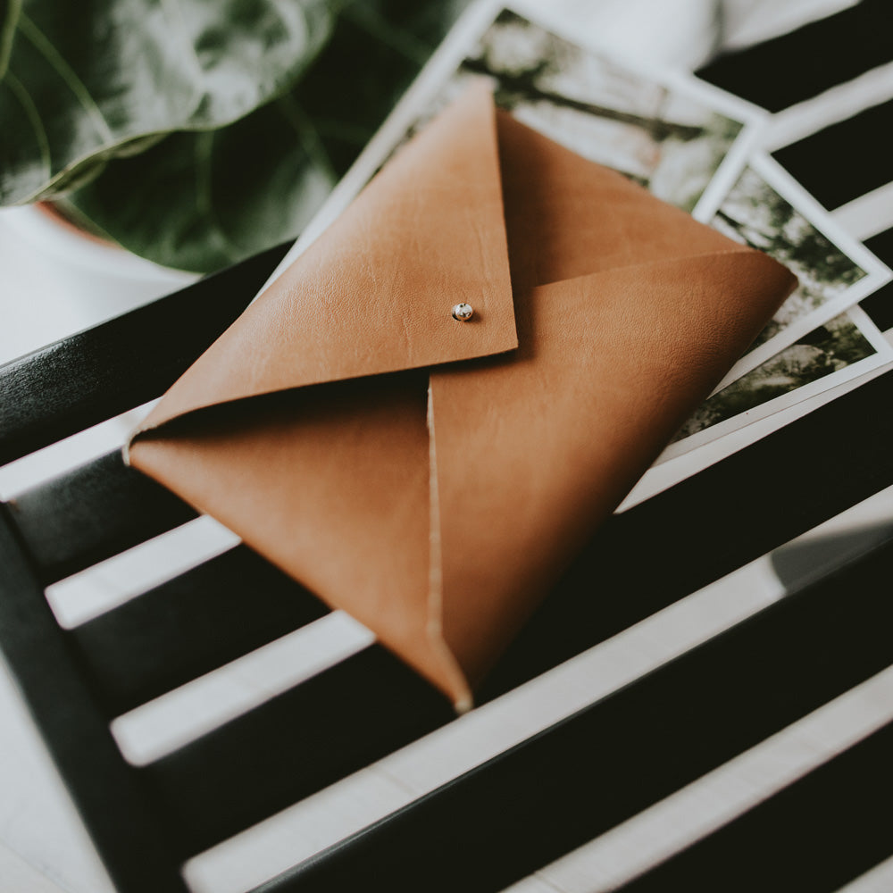 Vegan Leather envelope for prints | Cognac brown - set of 10 pcs
